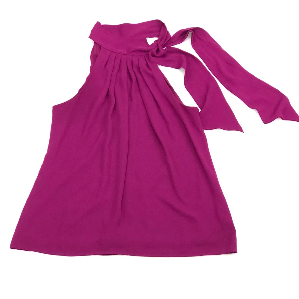 Express Sleeveless Blouse